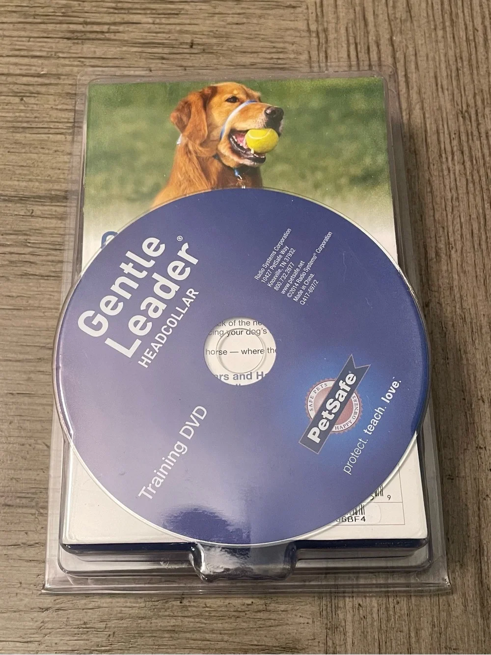 Pet Safe gentle leader head collar, new in packaging, L (60-130lbs)